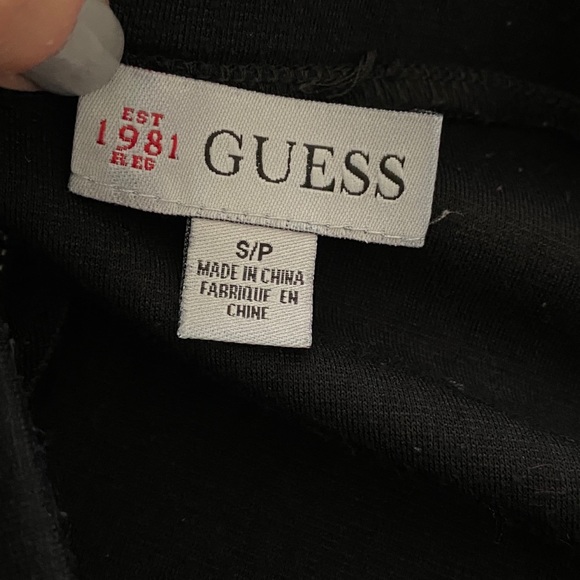 GUESS  Set - Picture 9 of 13